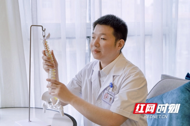 麻威林：光“盲”青春里，他“看見”別樣精彩